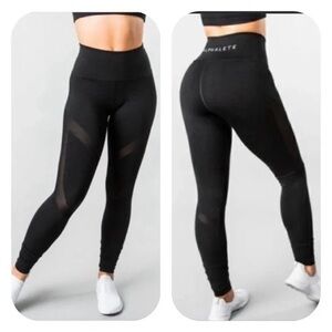 ALPHALETE - Aero Seamless Leggings Black Small